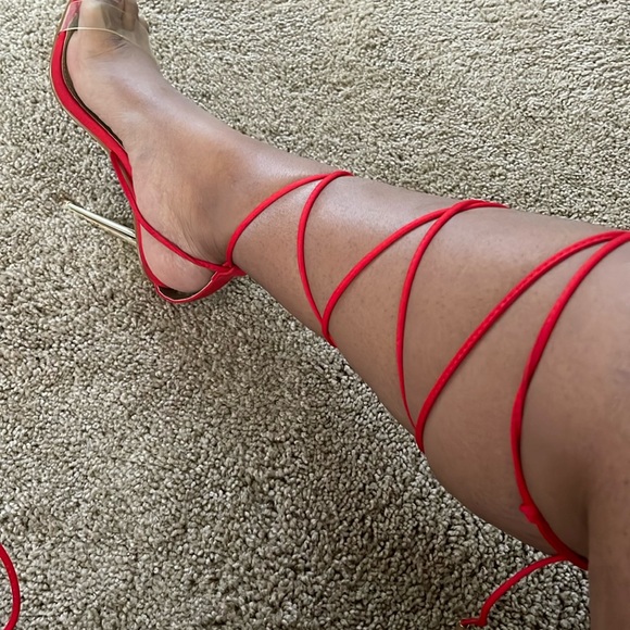 Red lemonade heels with straps and gold heel - Picture 3 of 3